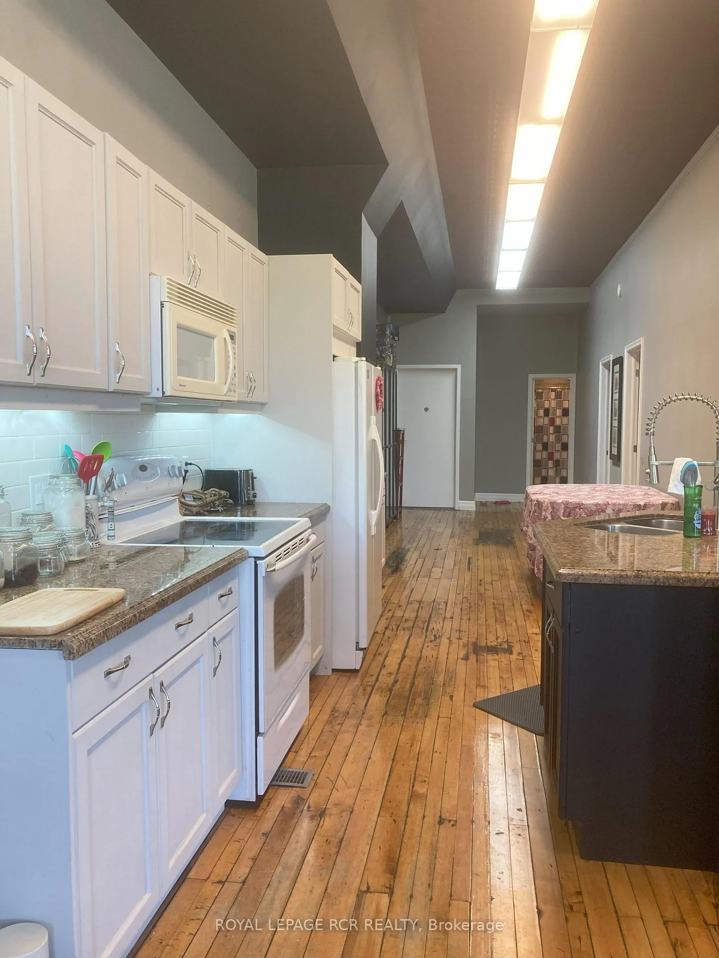 Photo 5 of 102 River Street, Scugog, Rural Scugog — HOMEH