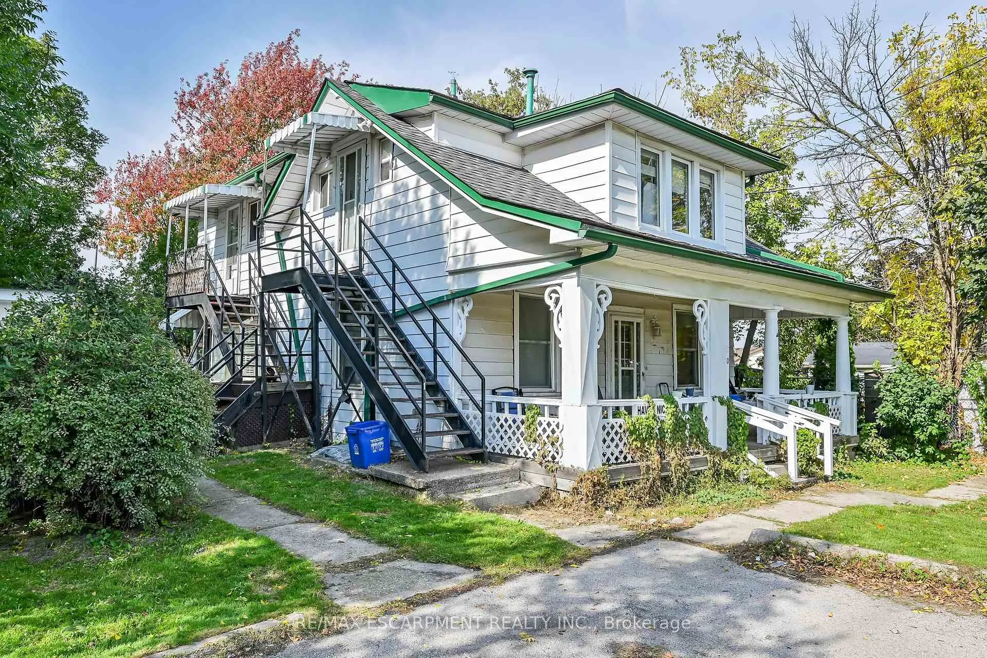 Front of 942 Upper Gage Avenue