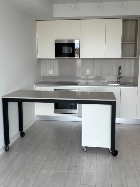 Photo 2 of Unit 906, 39 Mary Street, Barrie, City Centre — HOMEH