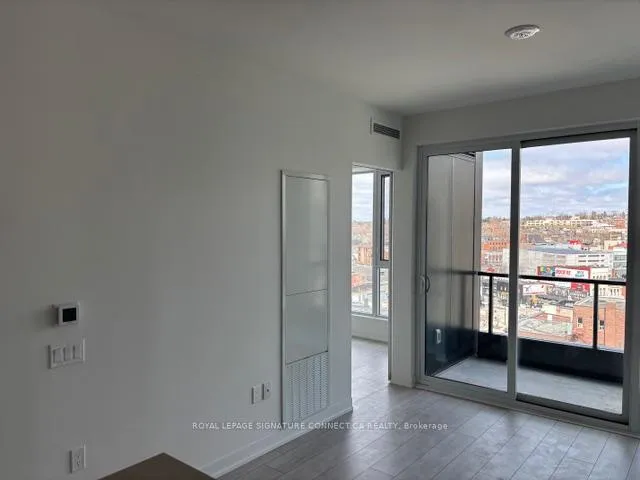 Photo 3 of Unit 906, 39 Mary Street, Barrie, City Centre — HOMEH