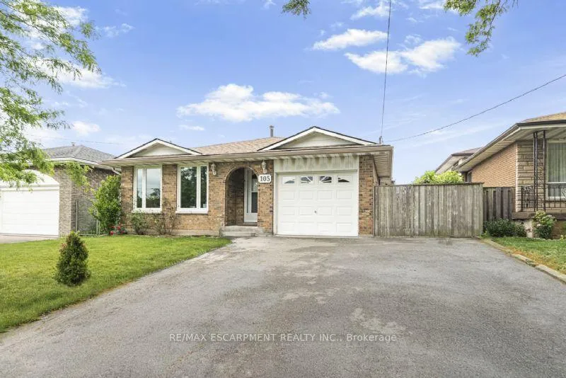 Photo 3 of 105 Lavina Crescent, Hamilton, Mountview — HOMEH