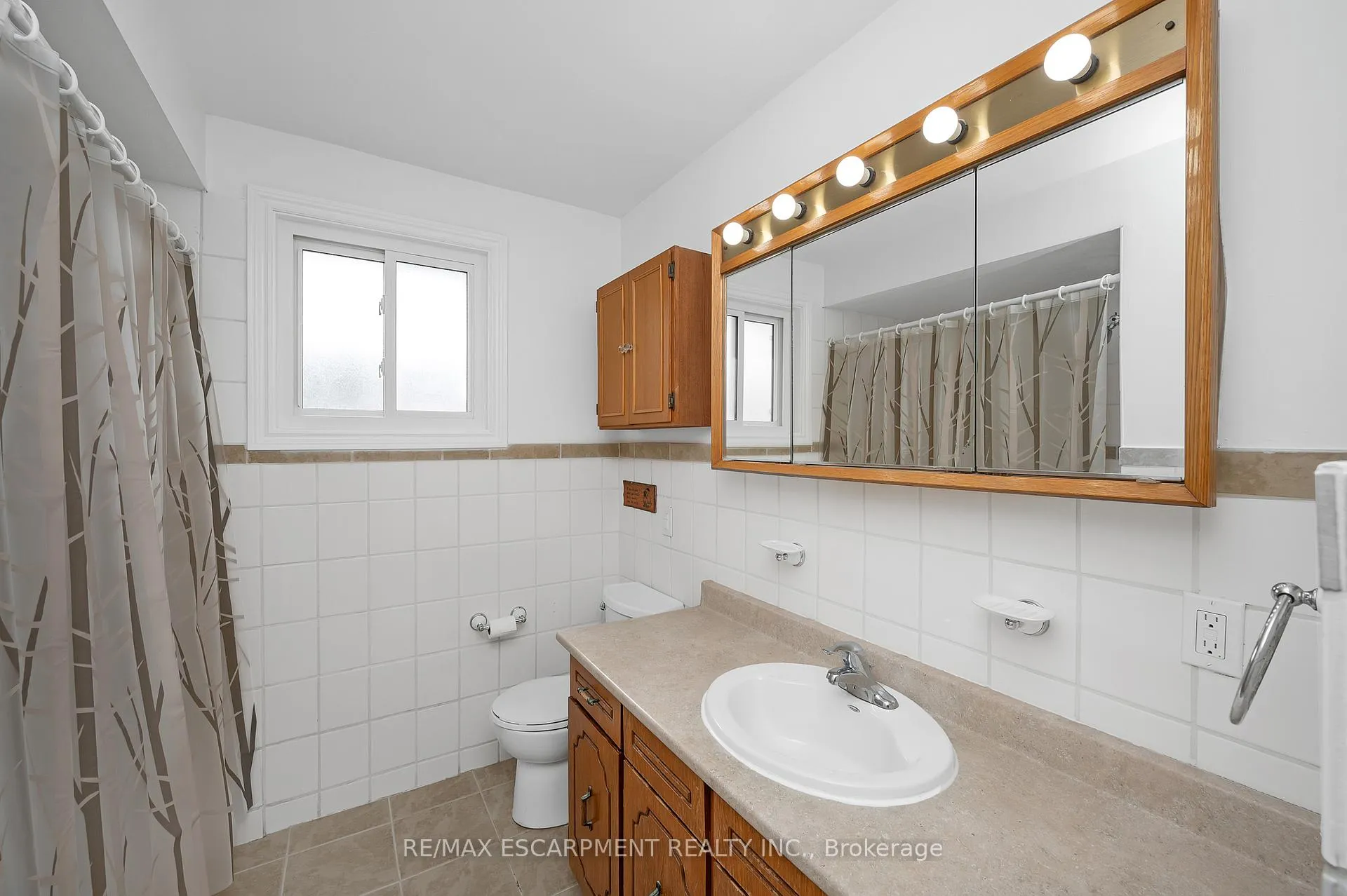 Photo 21 of 105 Lavina Crescent, Hamilton, Mountview — HOMEH