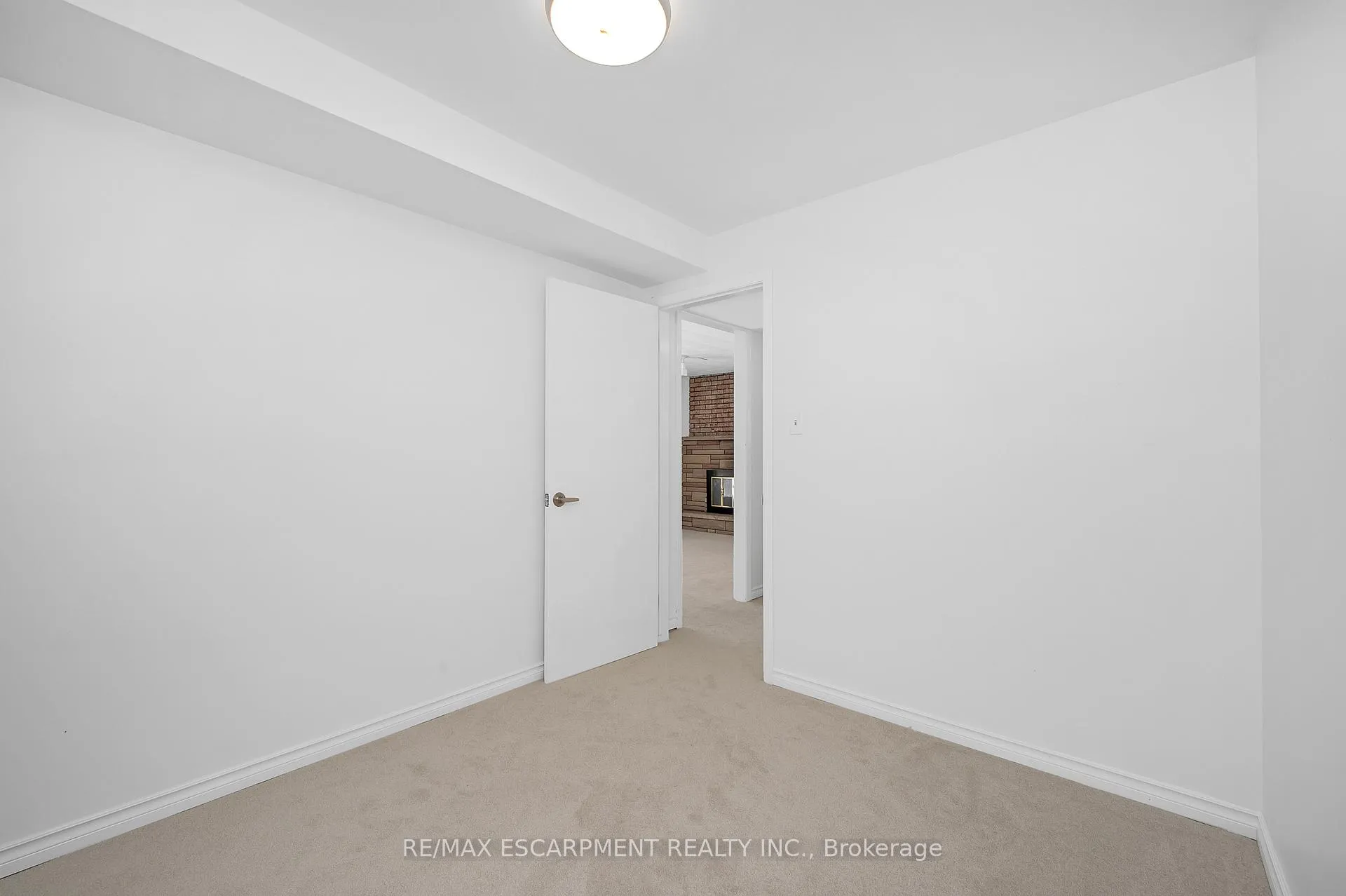 Photo 25 of 105 Lavina Crescent, Hamilton, Mountview — HOMEH