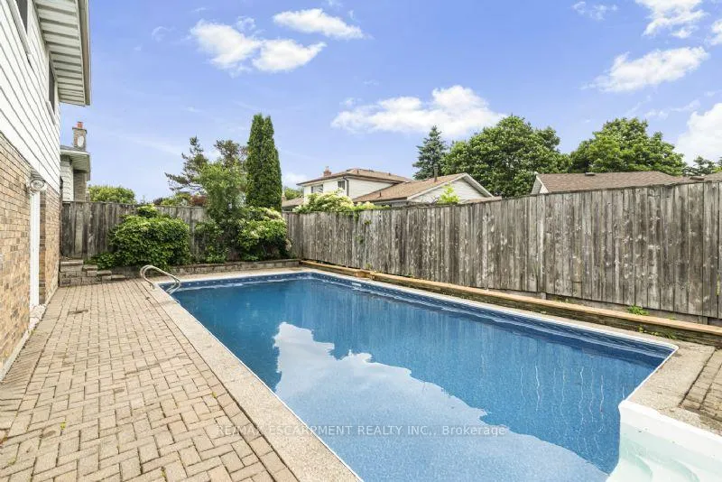 Photo 41 of 105 Lavina Crescent, Hamilton, Mountview — HOMEH