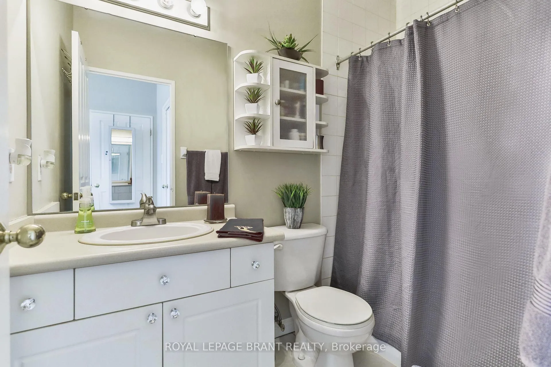 Photo 17 of Unit 104, 255 Keats Way, Waterloo — HOMEH