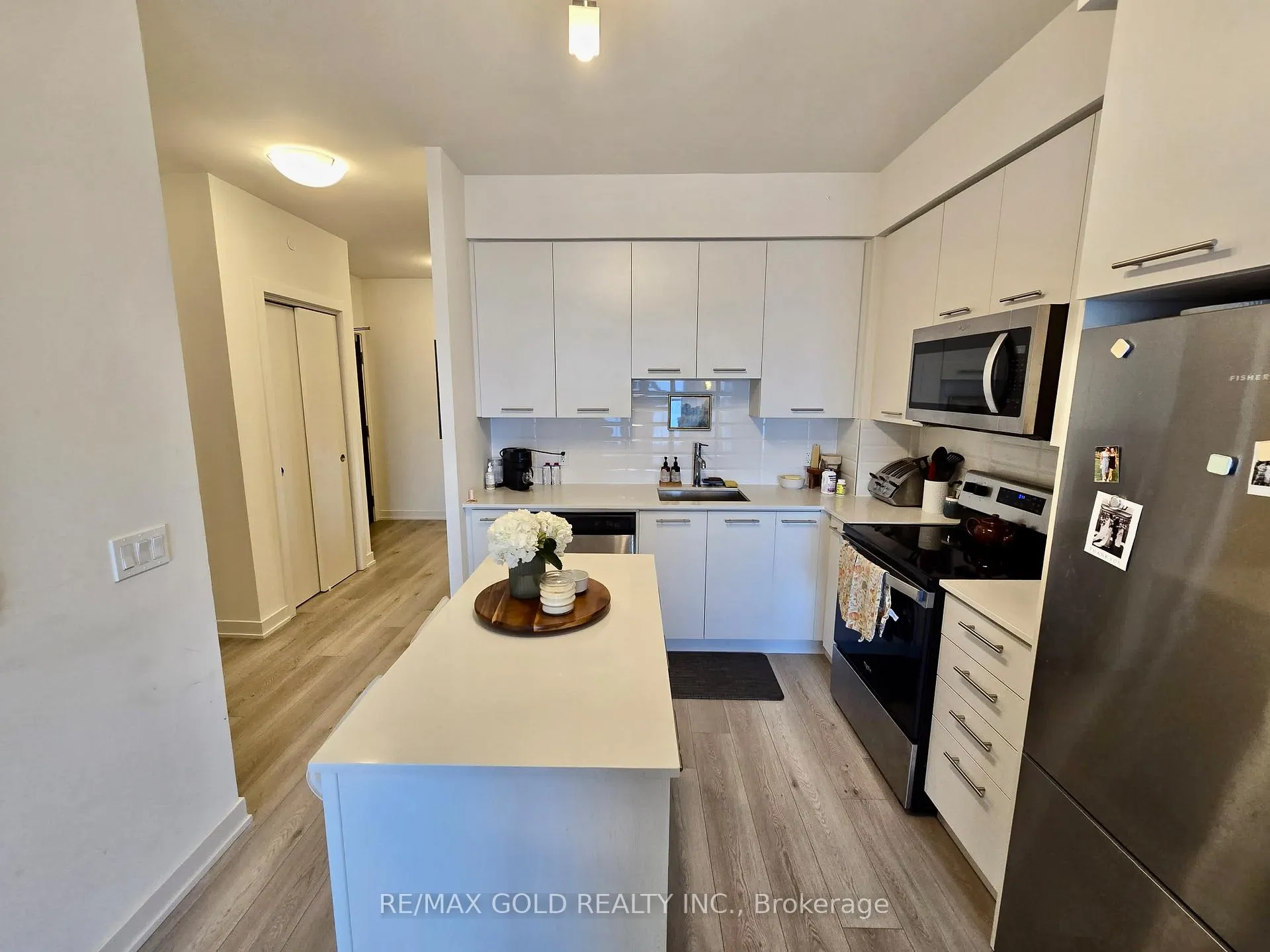 Photo 10 of Unit 1207, 385 Winston Road, Grimsby, Grimsby Beach — HOMEH