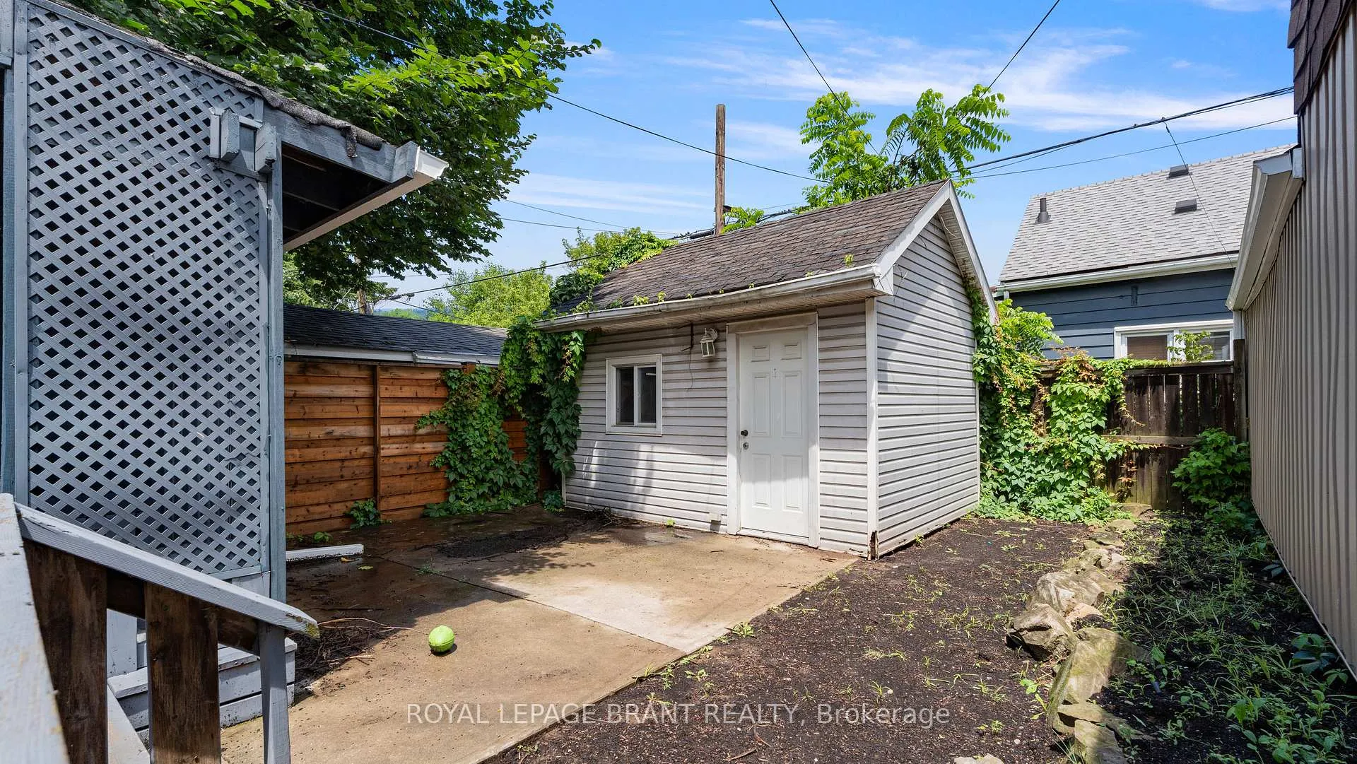 Photo 16 of 33 Highland Avenue, Hamilton, Crown Point — HOMEH
