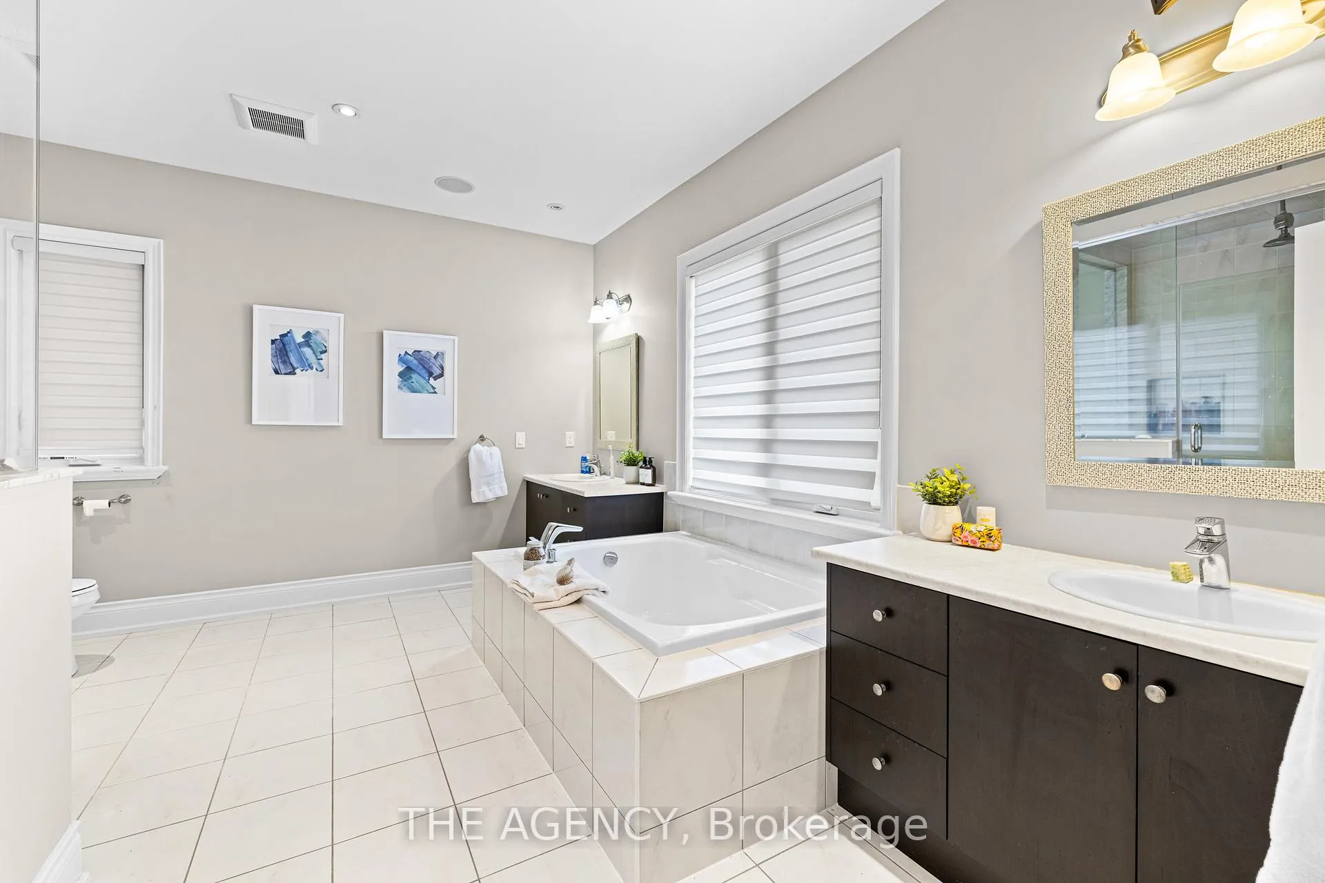 Photo 25 of 25 Wedgeport Court, King, Nobleton — HOMEH