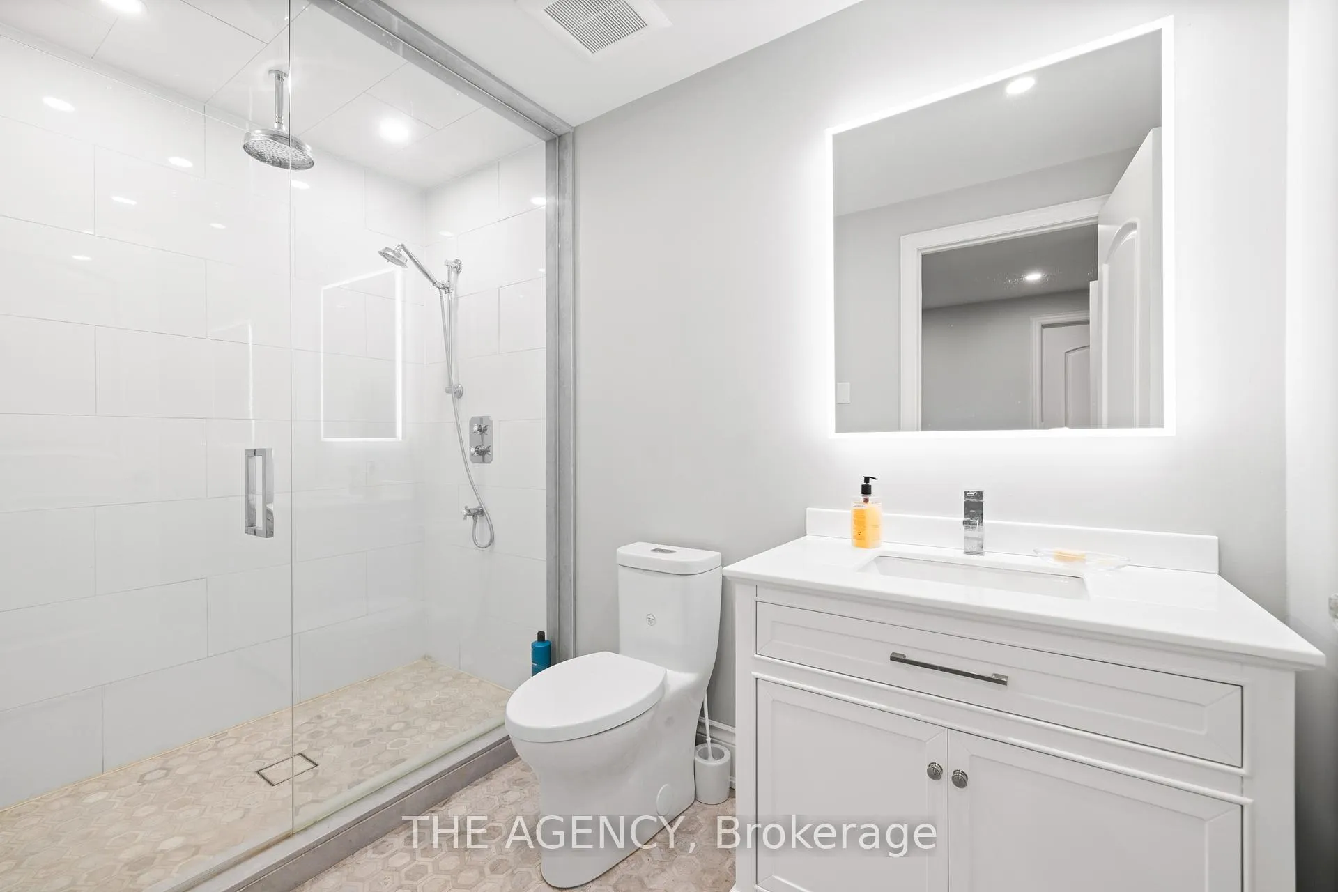 Photo 36 of 25 Wedgeport Court, King, Nobleton — HOMEH