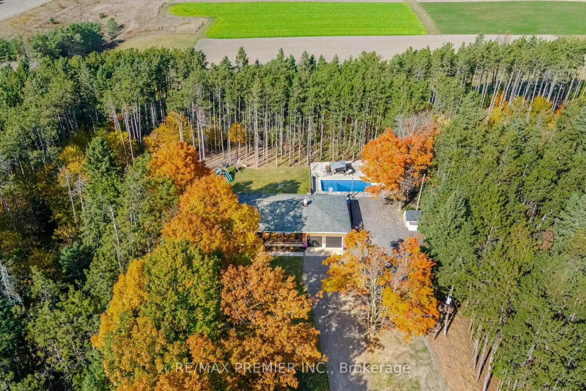 Front of 4904 10th Side Road