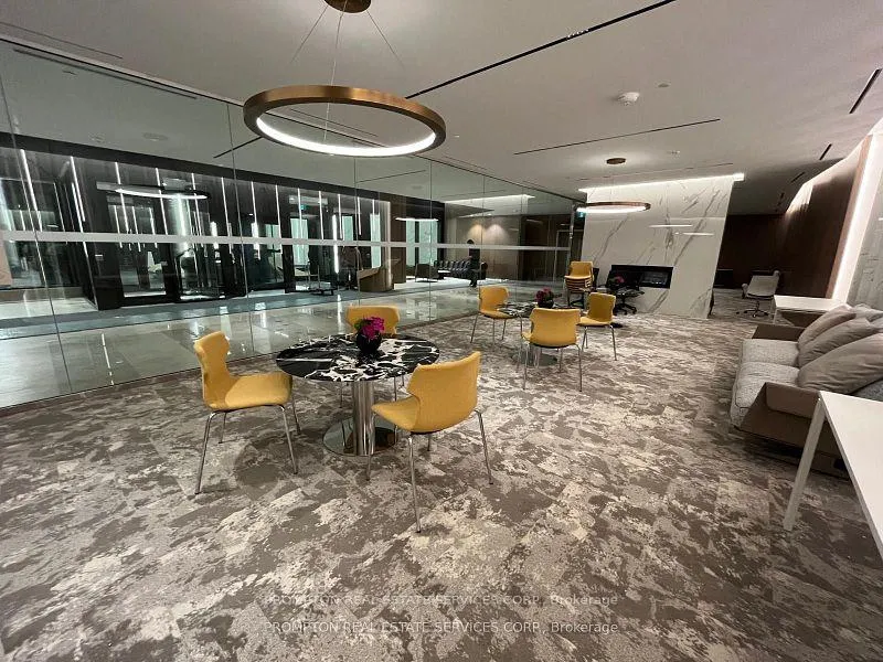 Photo 4 of Unit 607, 1 Concord CityPlace Way, Toronto, Waterfront Communities — HOMEH