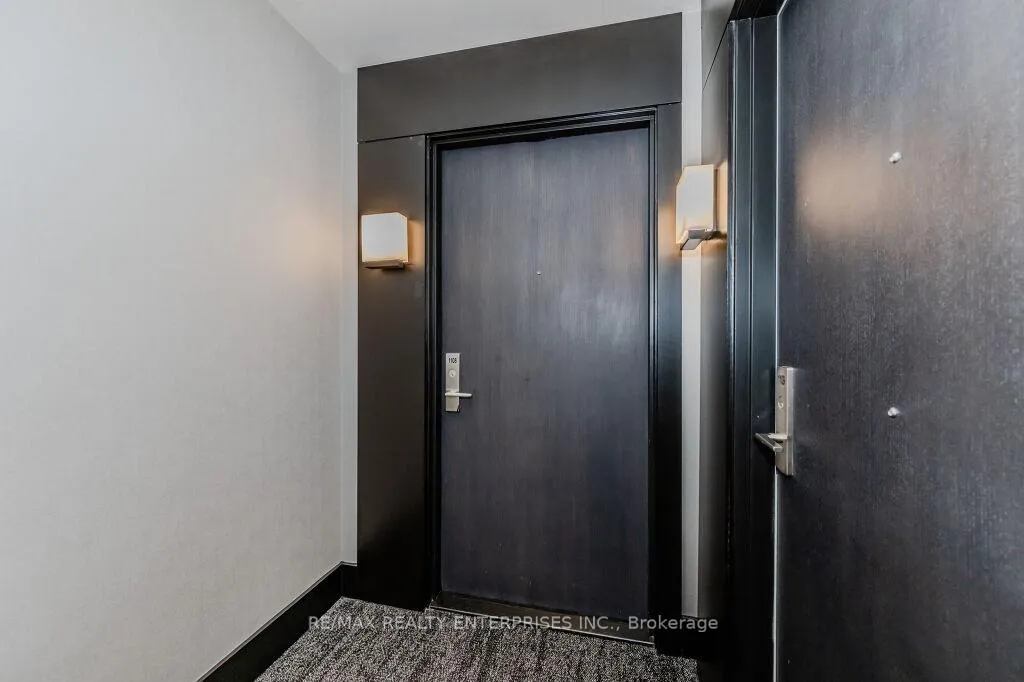 Photo 3 of Unit 1108, 55 Duke Street W, Kitchener, City Commercial Core — HOMEH