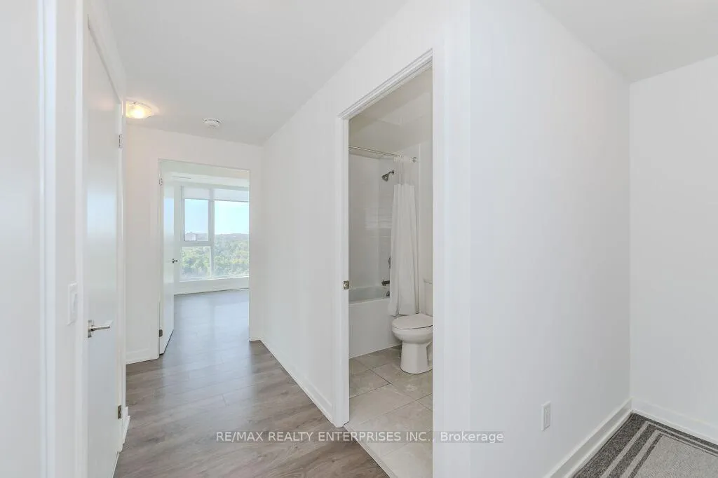 Photo 4 of Unit 1108, 55 Duke Street W, Kitchener, City Commercial Core — HOMEH