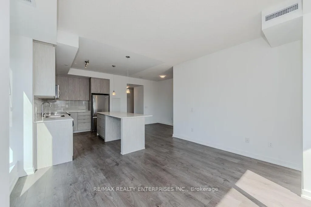 Photo 8 of Unit 1108, 55 Duke Street W, Kitchener, City Commercial Core — HOMEH