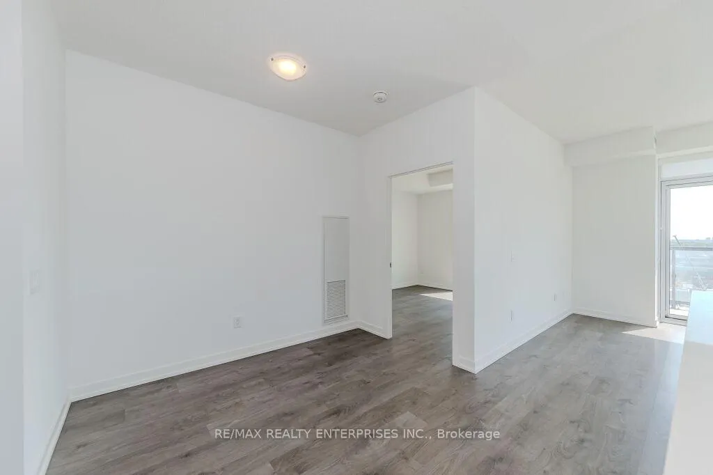 Photo 10 of Unit 1108, 55 Duke Street W, Kitchener, City Commercial Core — HOMEH