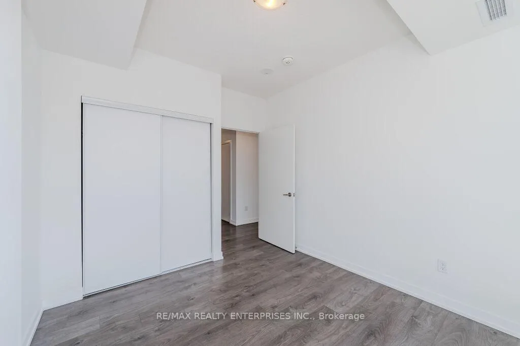 Photo 19 of Unit 1108, 55 Duke Street W, Kitchener, City Commercial Core — HOMEH
