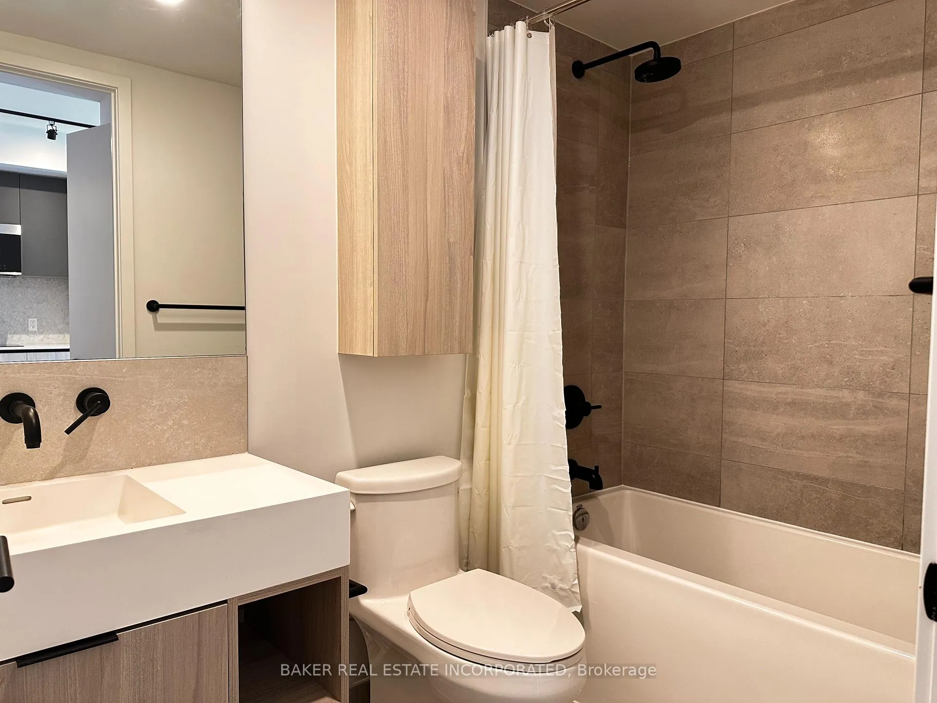 Photo 9 of Unit 2208, 108 Peter Street, Toronto, Waterfront Communities — HOMEH