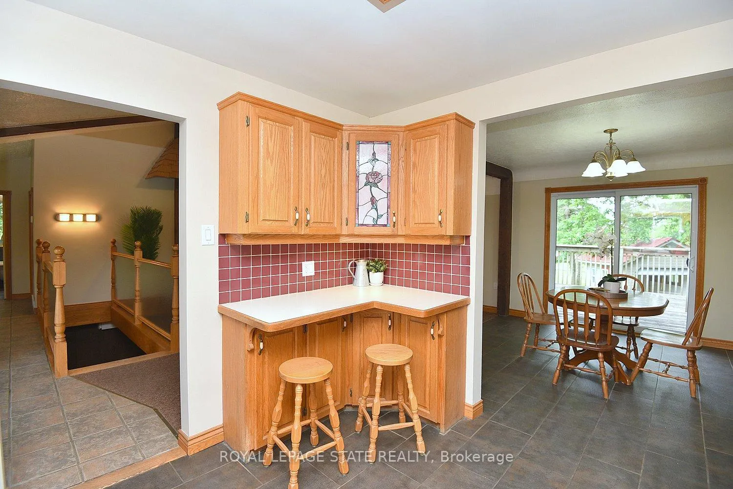 Photo 19 of 731 Old Hwy 8, Hamilton, Rockton — HOMEH