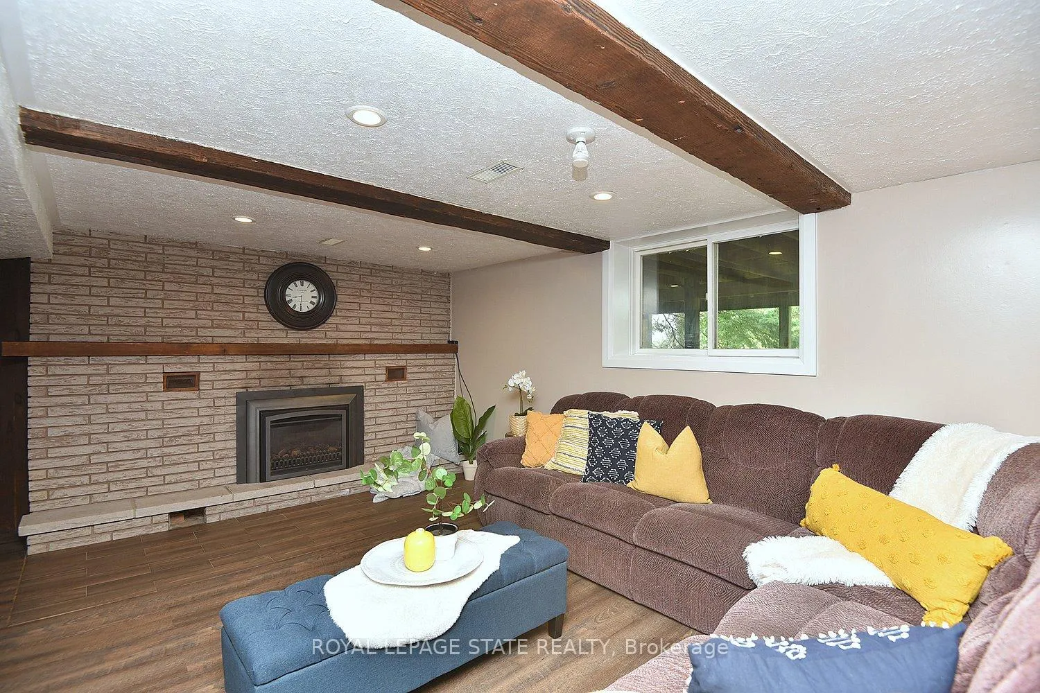 Photo 28 of 731 Old Hwy 8, Hamilton, Rockton — HOMEH