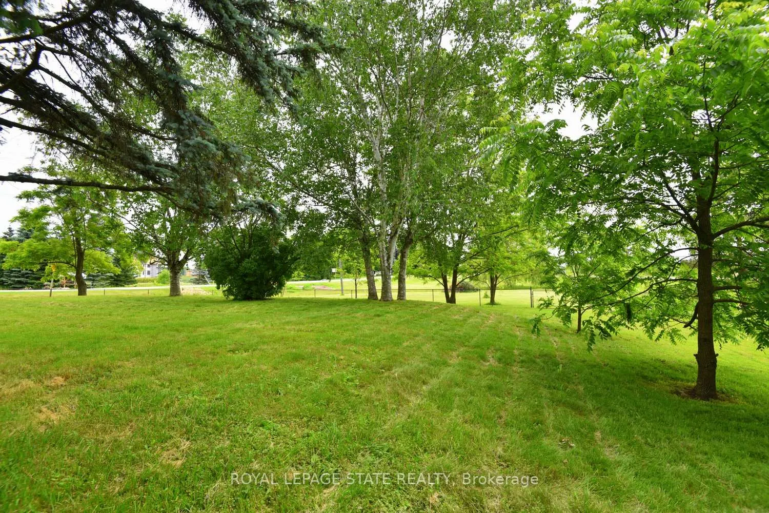 Photo 39 of 731 Old Hwy 8, Hamilton, Rockton — HOMEH