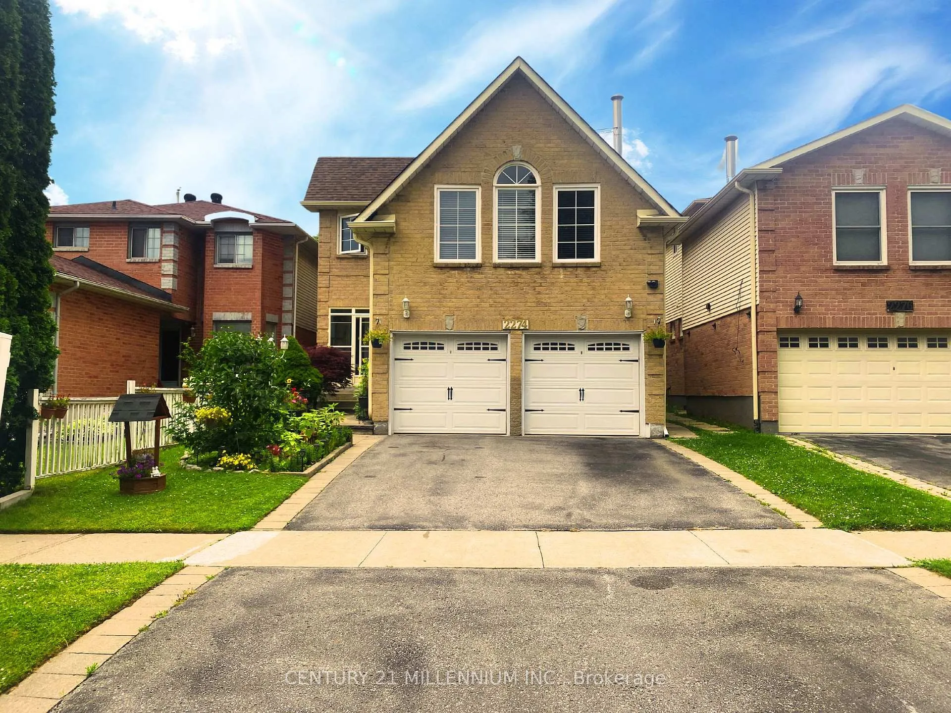 Front of 2274 Chapman Court