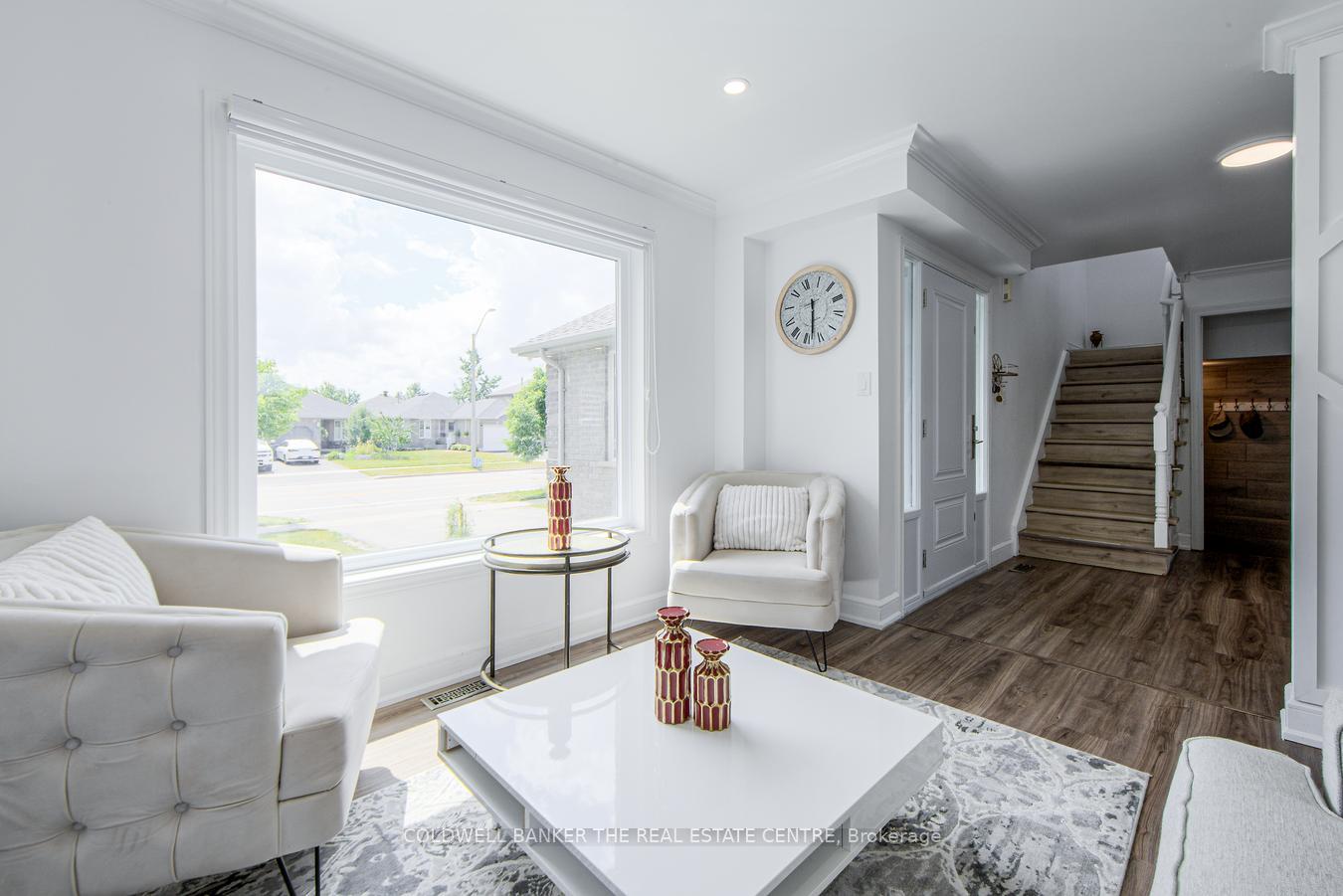 Photo 6 of Unit Main, 144 Dean Avenue S, Barrie, Painswick South — HOMEH