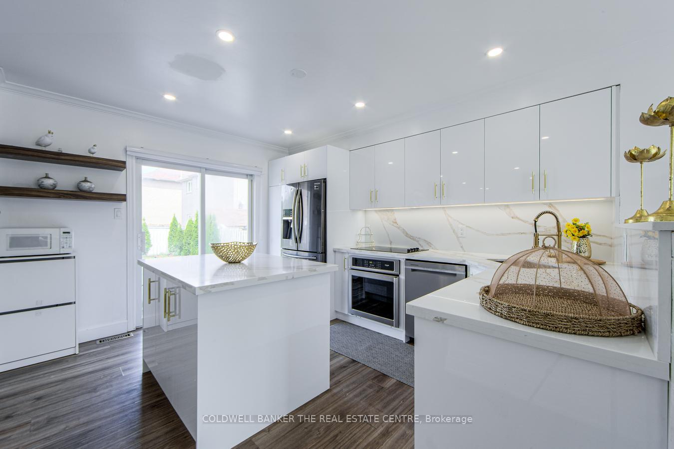 Photo 9 of Unit Main, 144 Dean Avenue S, Barrie, Painswick South — HOMEH