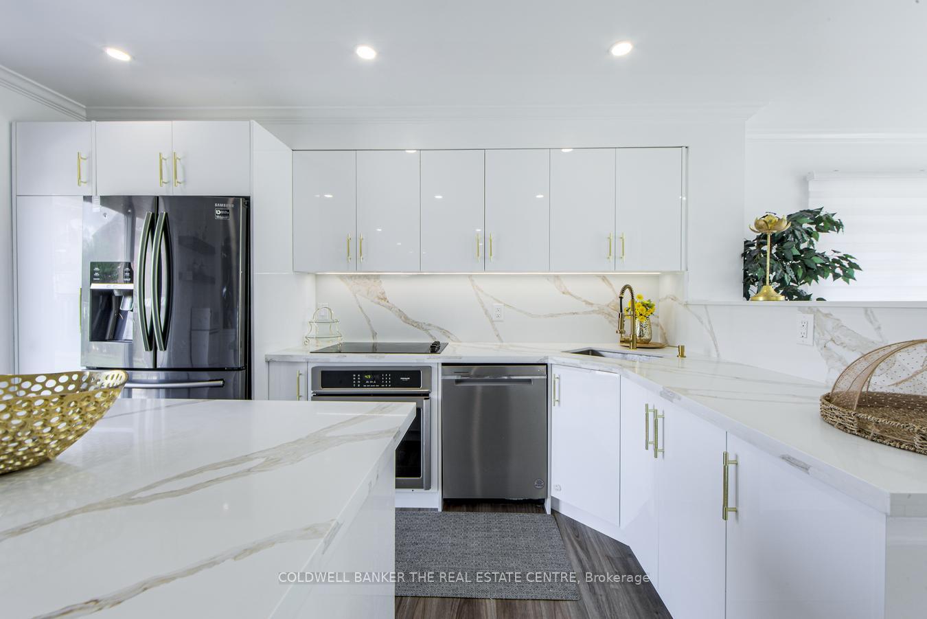 Photo 10 of Unit Main, 144 Dean Avenue S, Barrie, Painswick South — HOMEH