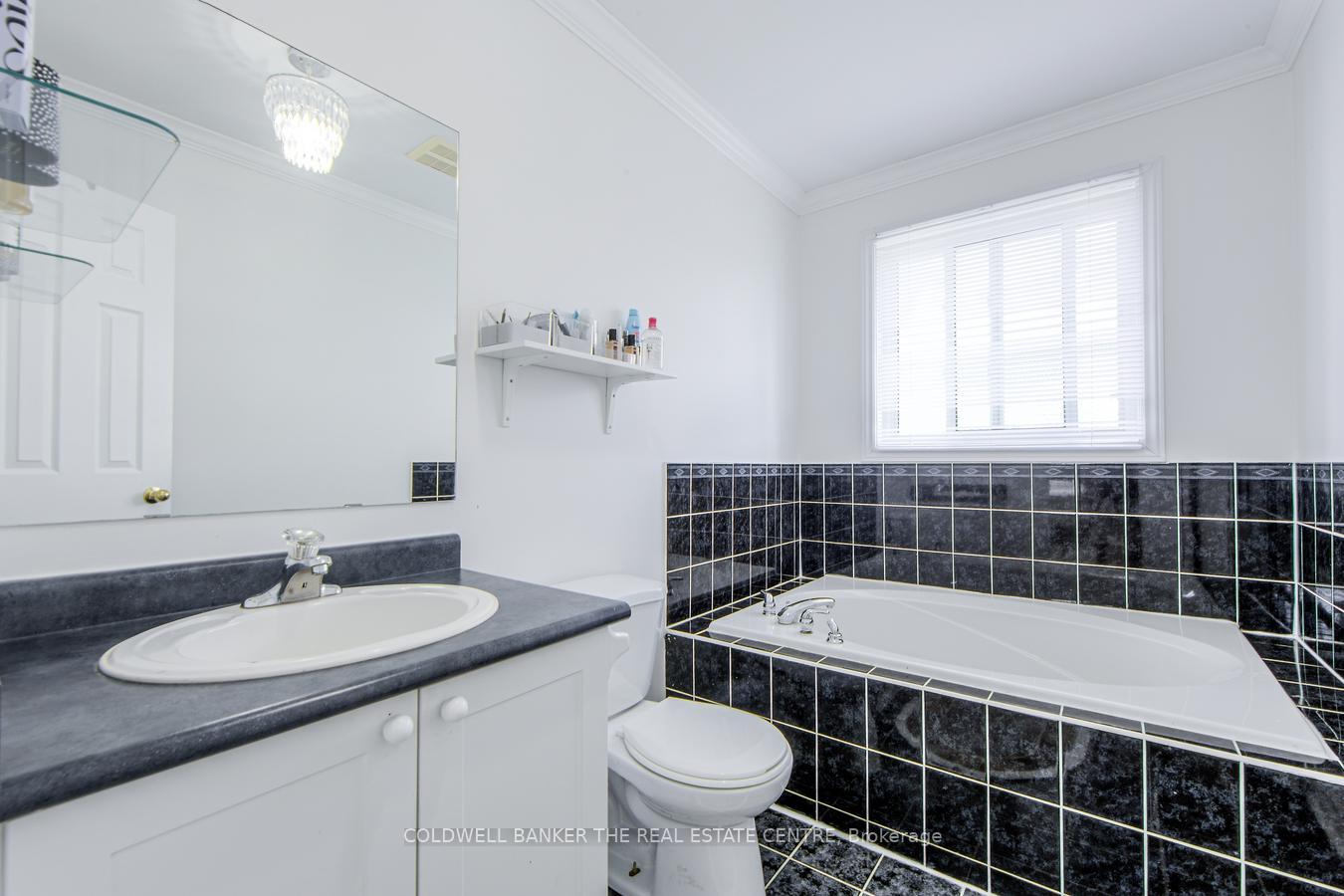 Photo 28 of Unit Main, 144 Dean Avenue S, Barrie, Painswick South — HOMEH