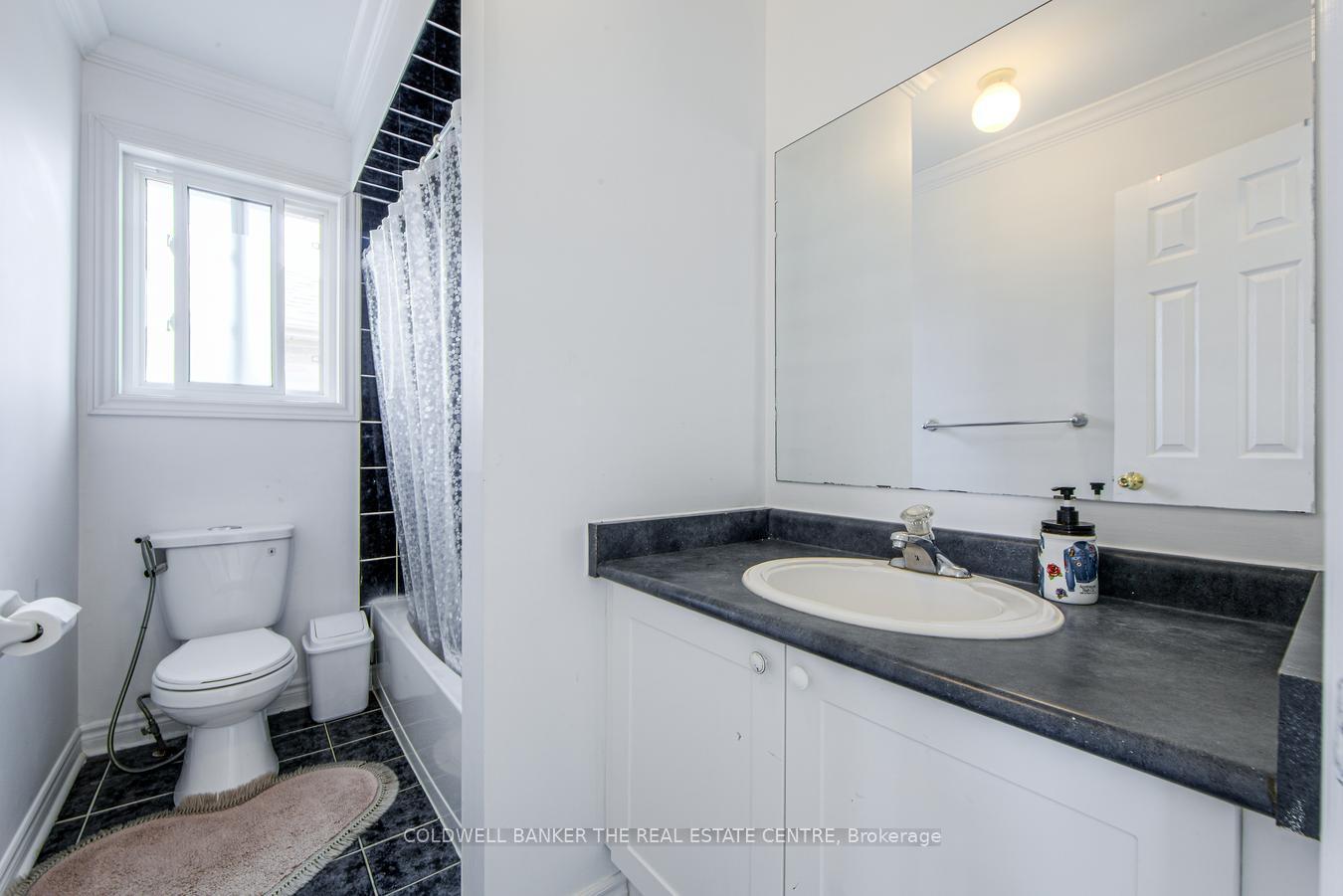 Photo 32 of Unit Main, 144 Dean Avenue S, Barrie, Painswick South — HOMEH