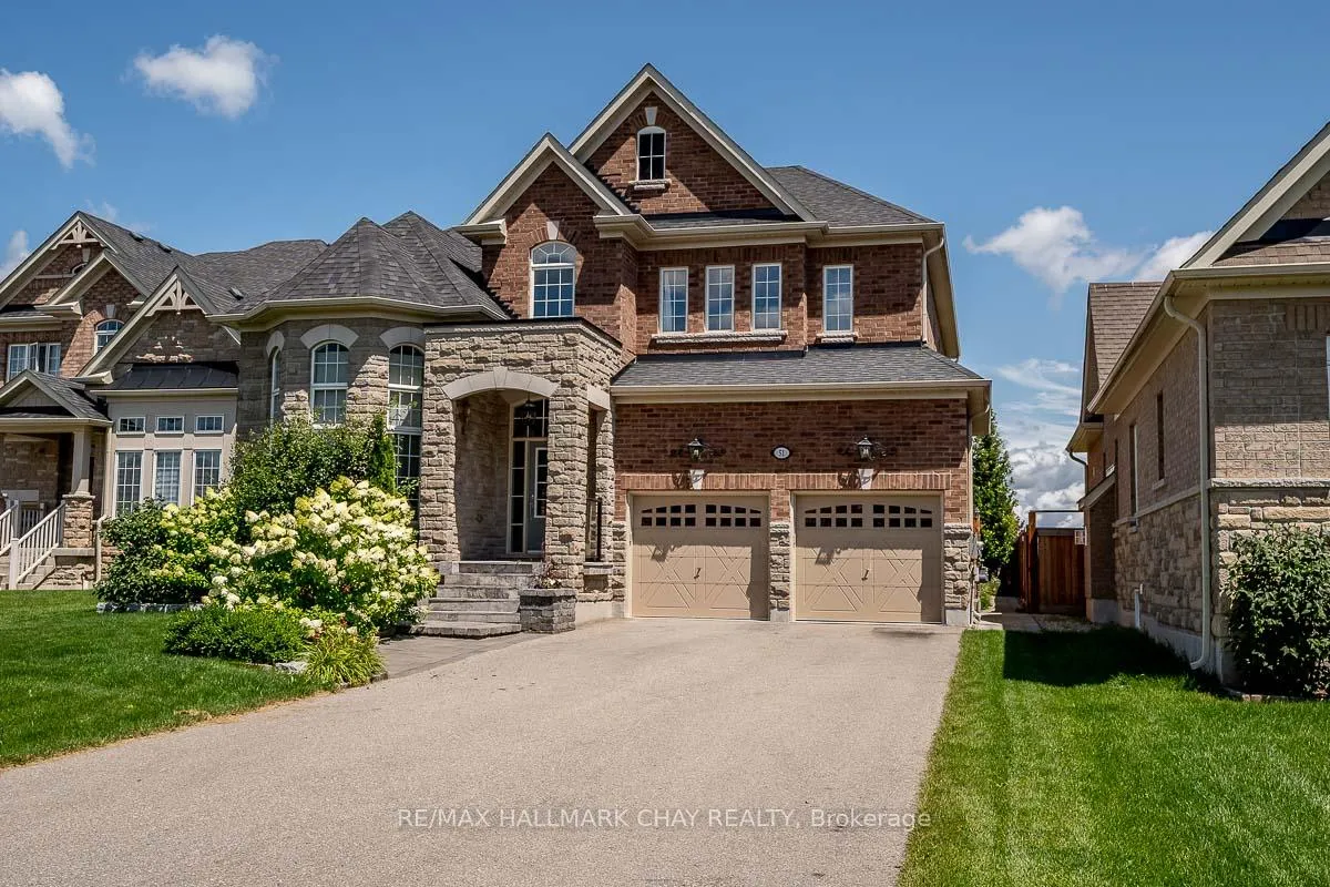 Front of 51 Cloverhill Crescent