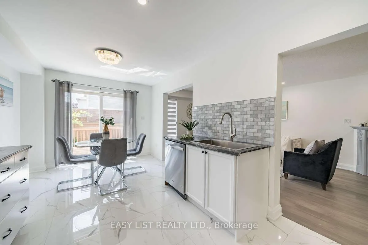 Photo 16 of 1608 Whitestone Drive, Oshawa, Samac — HOMEH