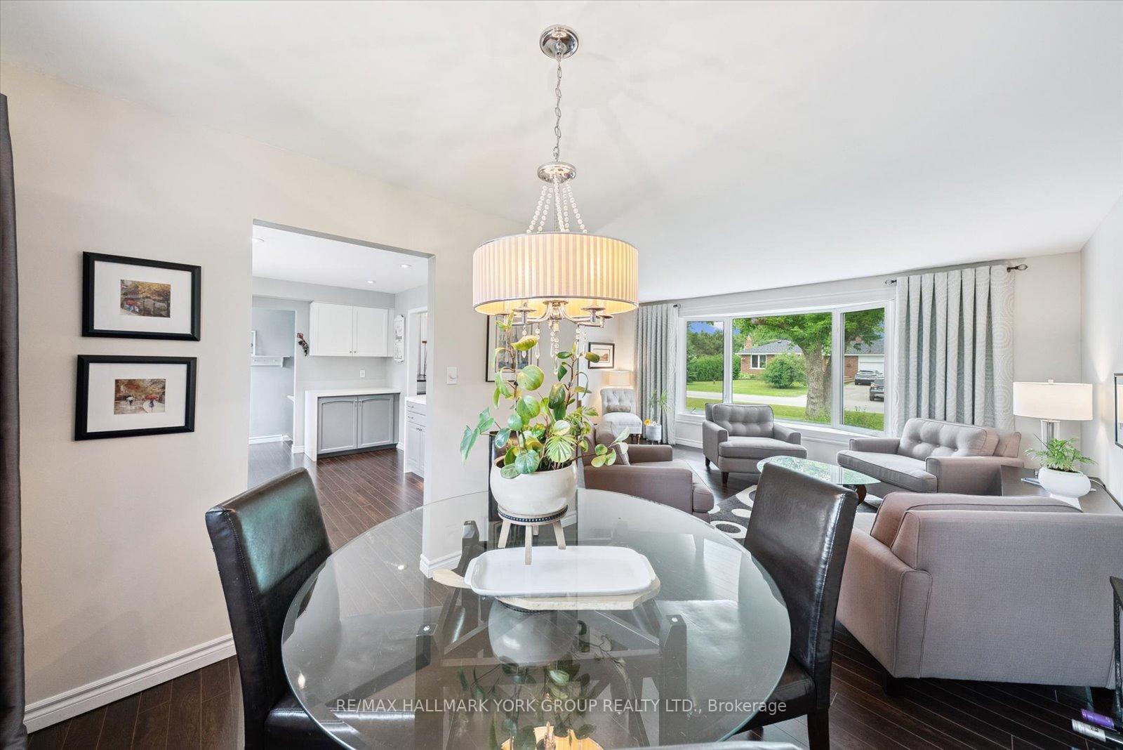 Photo 12 of 31 Griffith Avenue, Georgina, Pefferlaw — HOMEH
