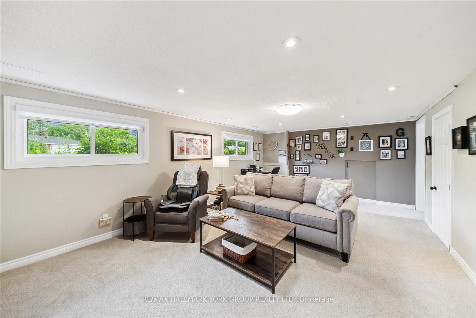 Photo 30 of 31 Griffith Avenue, Georgina, Pefferlaw — HOMEH