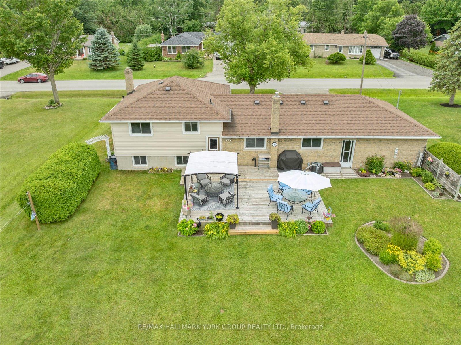 Photo 46 of 31 Griffith Avenue, Georgina, Pefferlaw — HOMEH