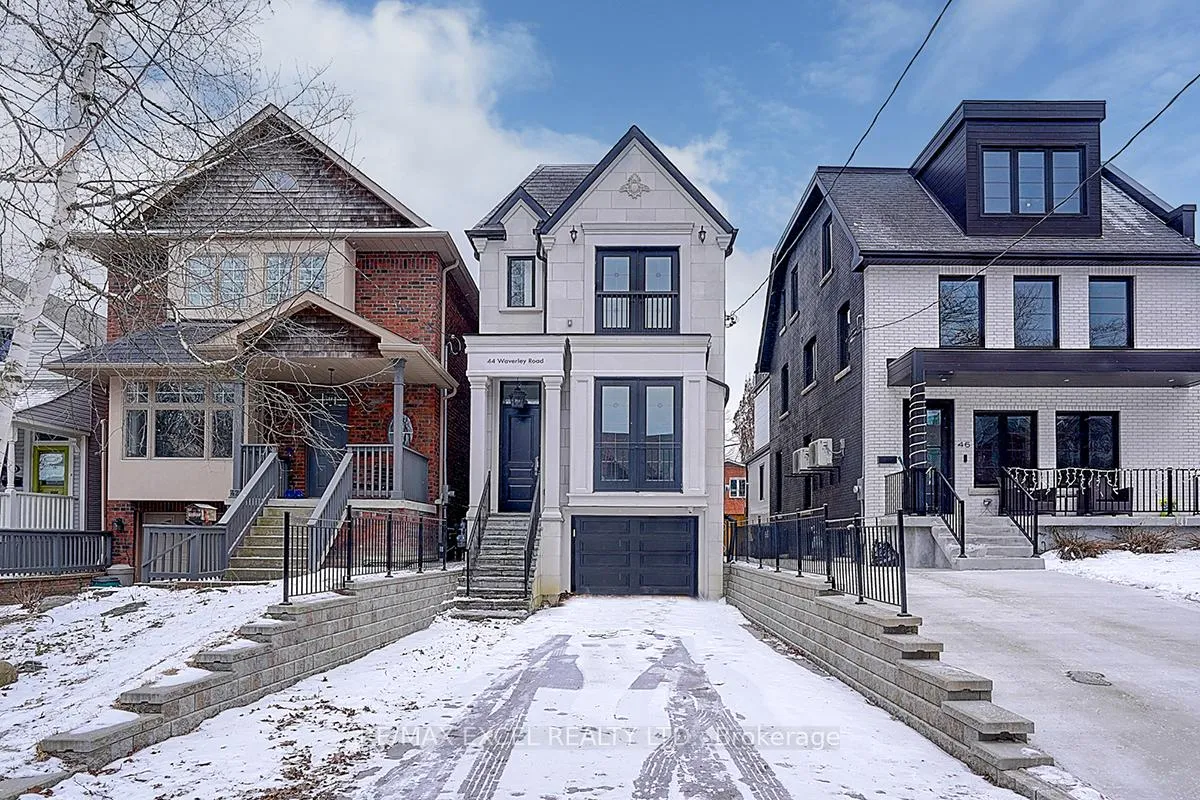 Front of 44 Waverley Road