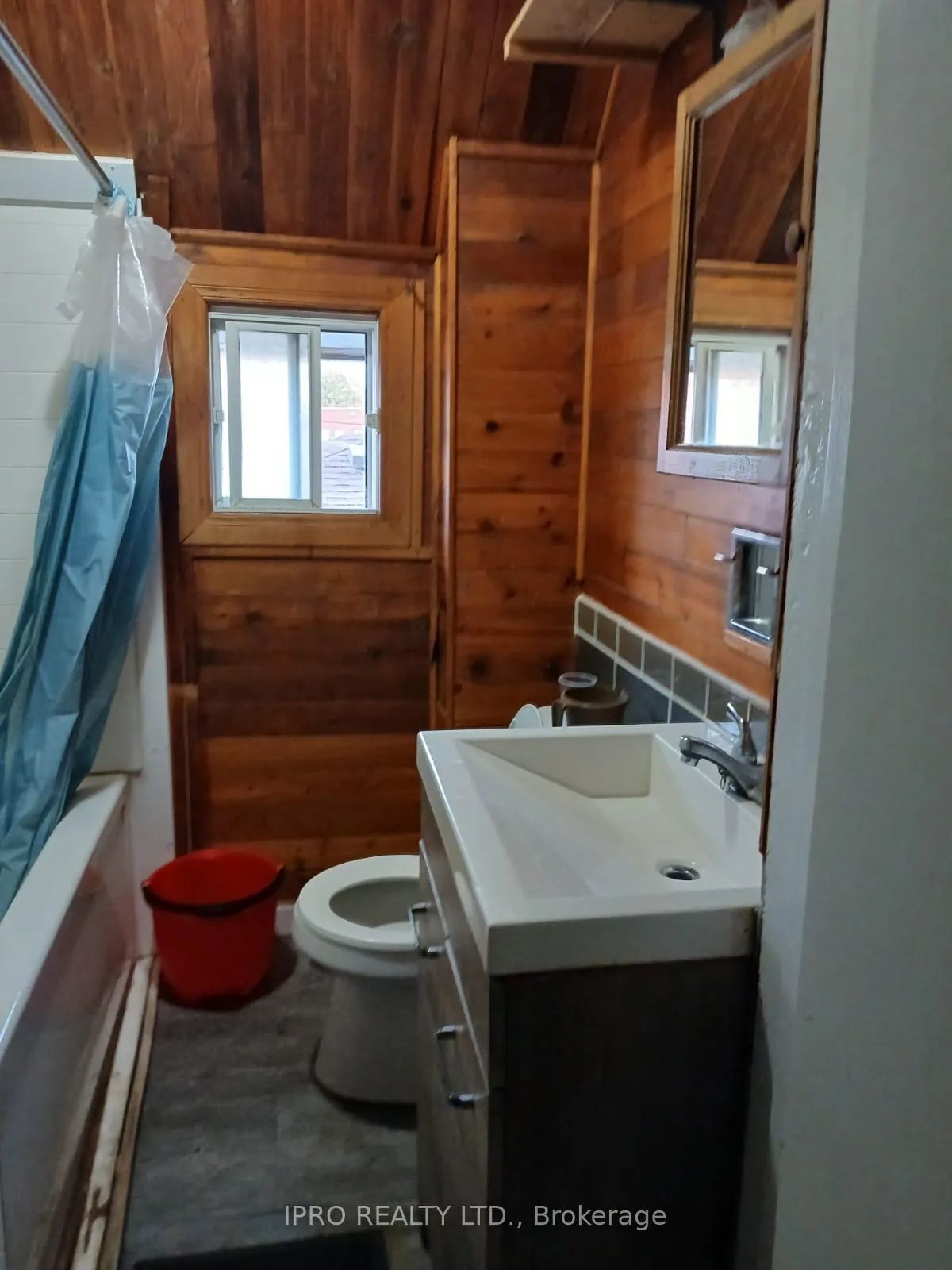 Photo 13 of 23 Albert Street E, Sault Ste Marie — HOMEH