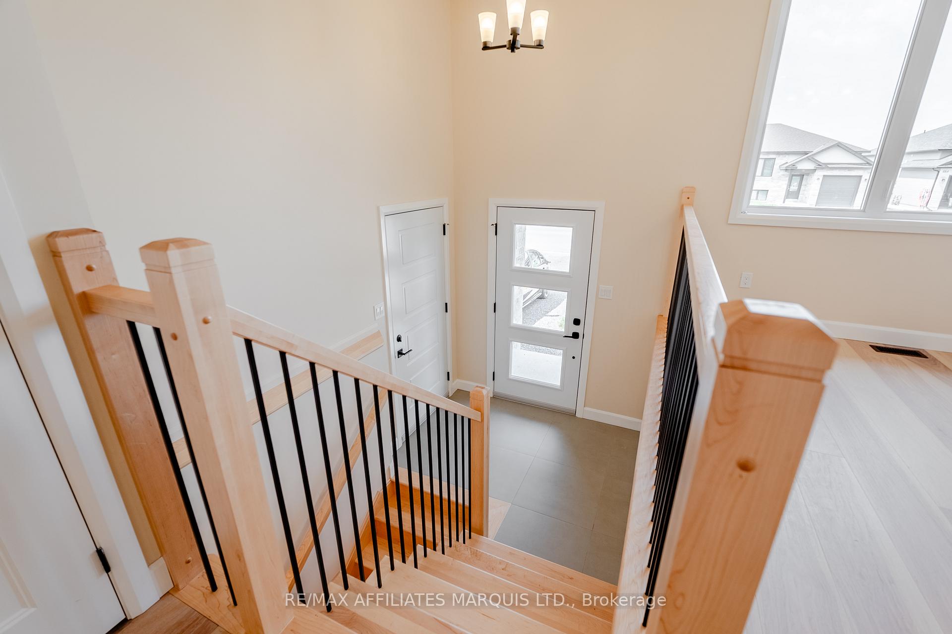 Photo 22 of 75 Portland Drive, Cornwall — HOMEH