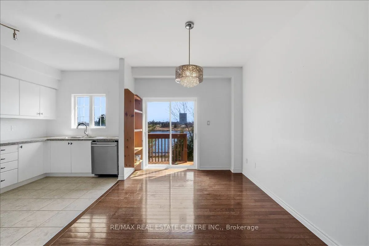 Photo 6 of 355 Hobbs Crescent, Milton, Clarke — HOMEH