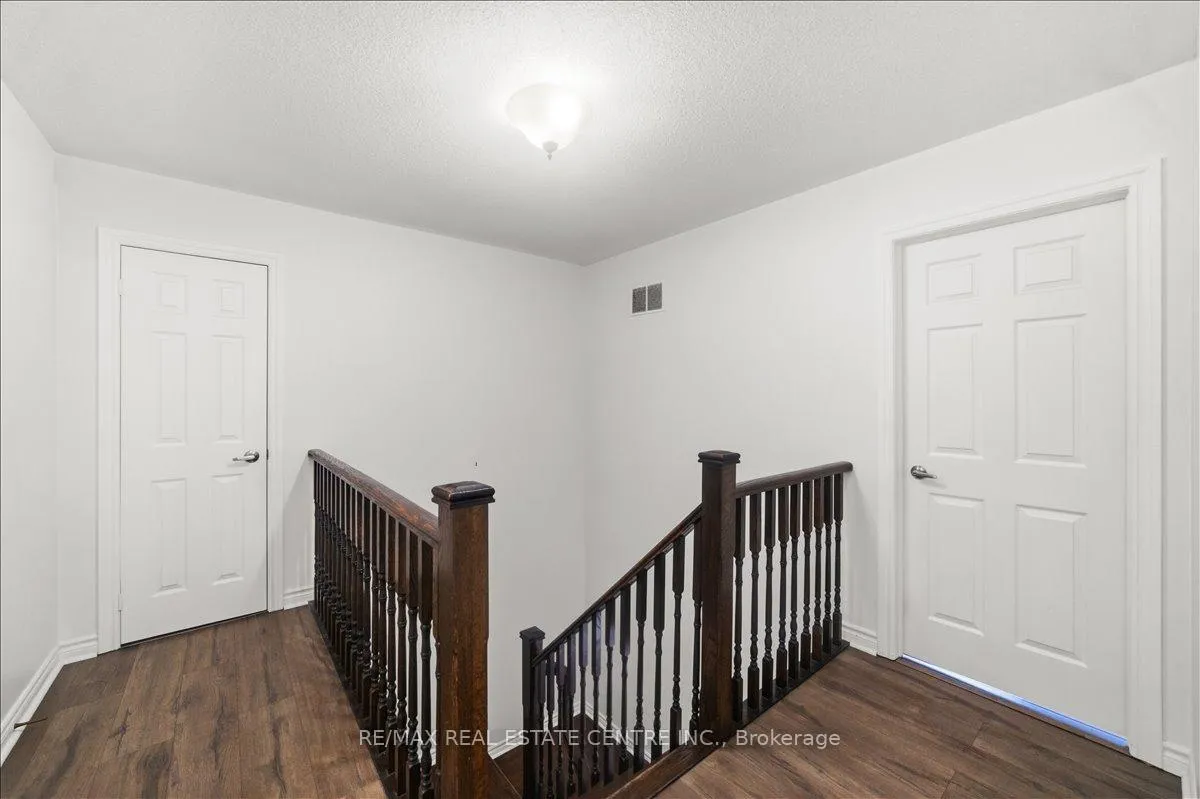 Photo 14 of 355 Hobbs Crescent, Milton, Clarke — HOMEH