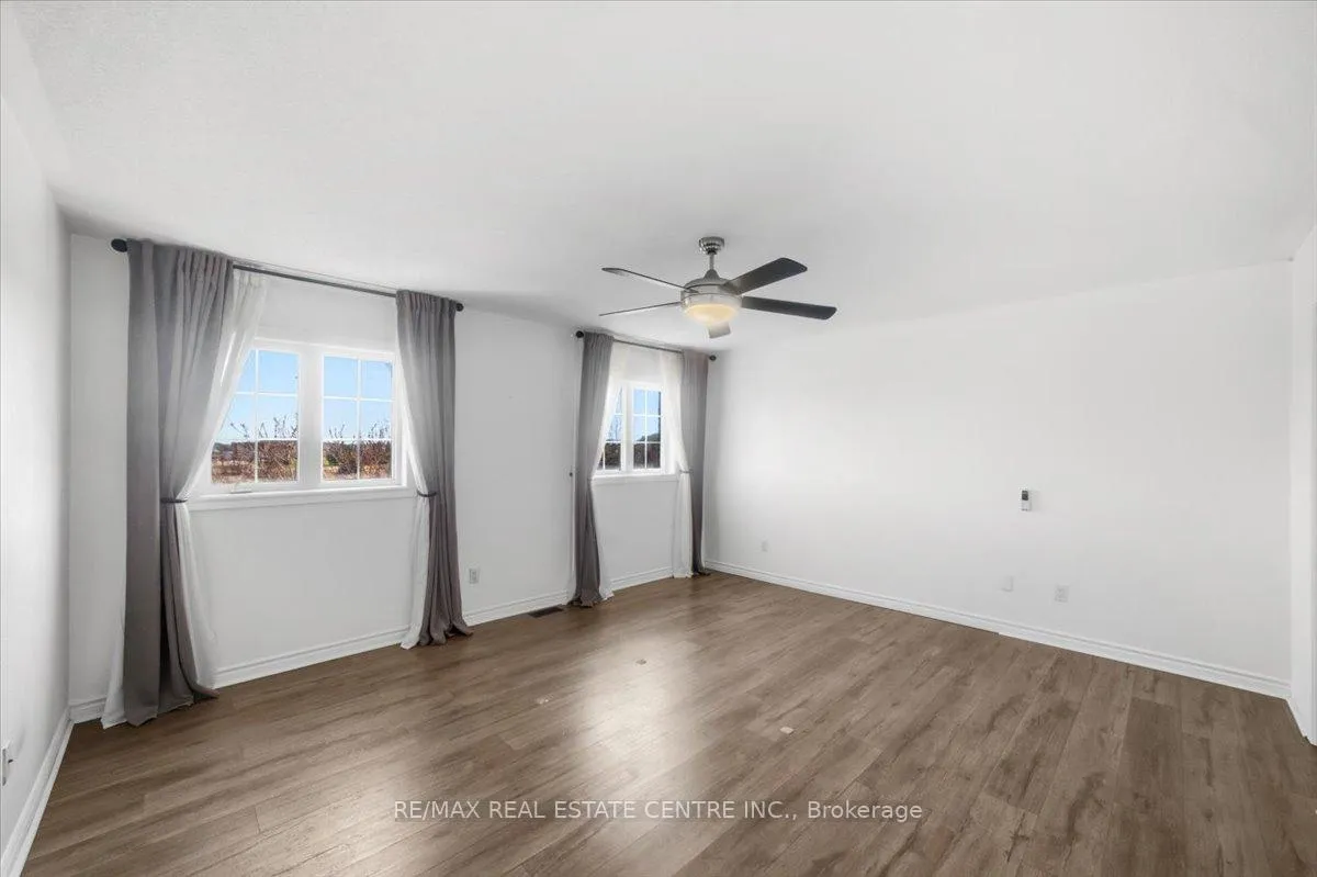 Photo 15 of 355 Hobbs Crescent, Milton, Clarke — HOMEH