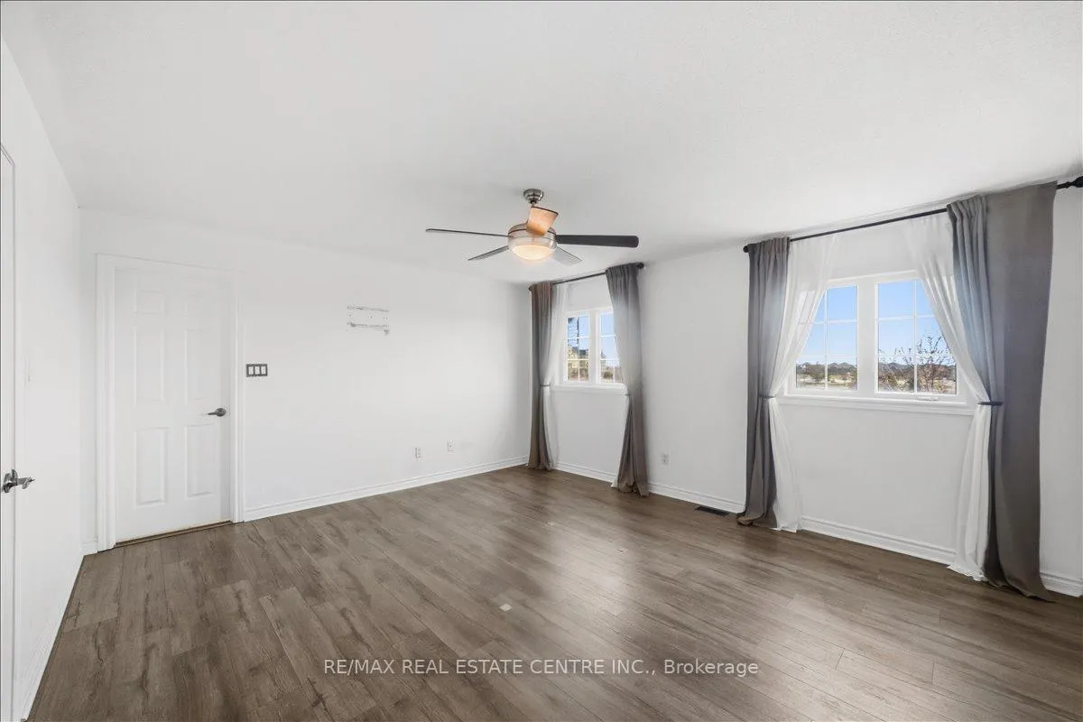Photo 16 of 355 Hobbs Crescent, Milton, Clarke — HOMEH