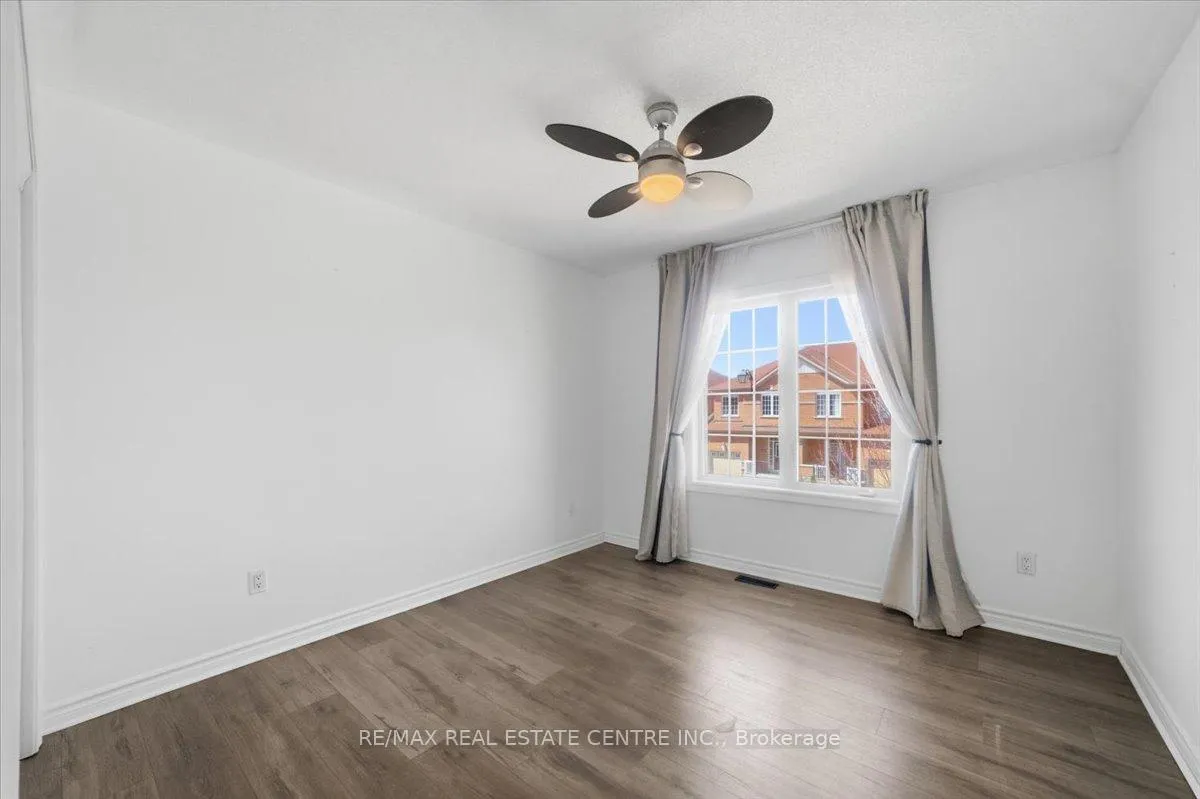 Photo 20 of 355 Hobbs Crescent, Milton, Clarke — HOMEH