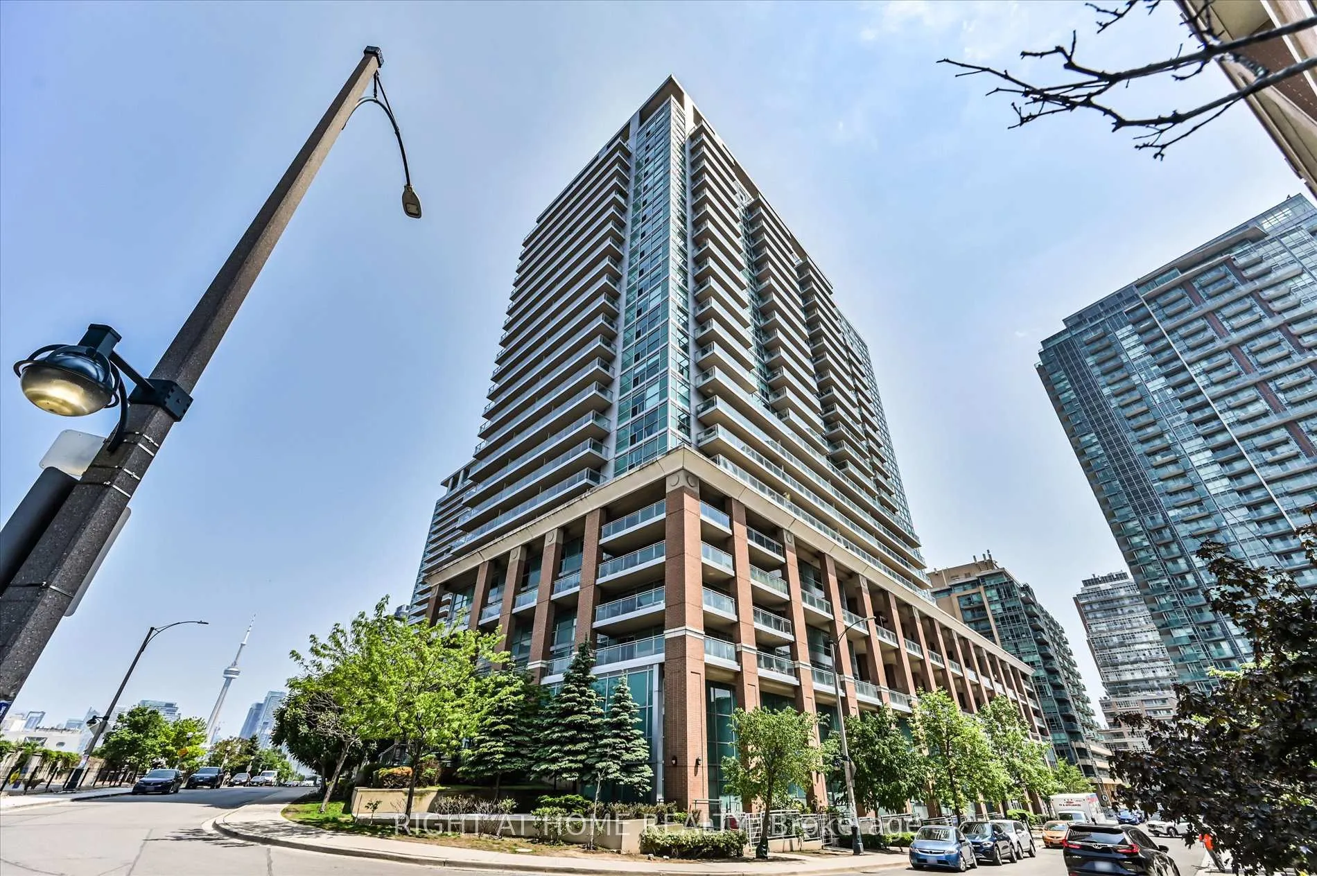 Front of Unit 806, 100 Western Battery Road