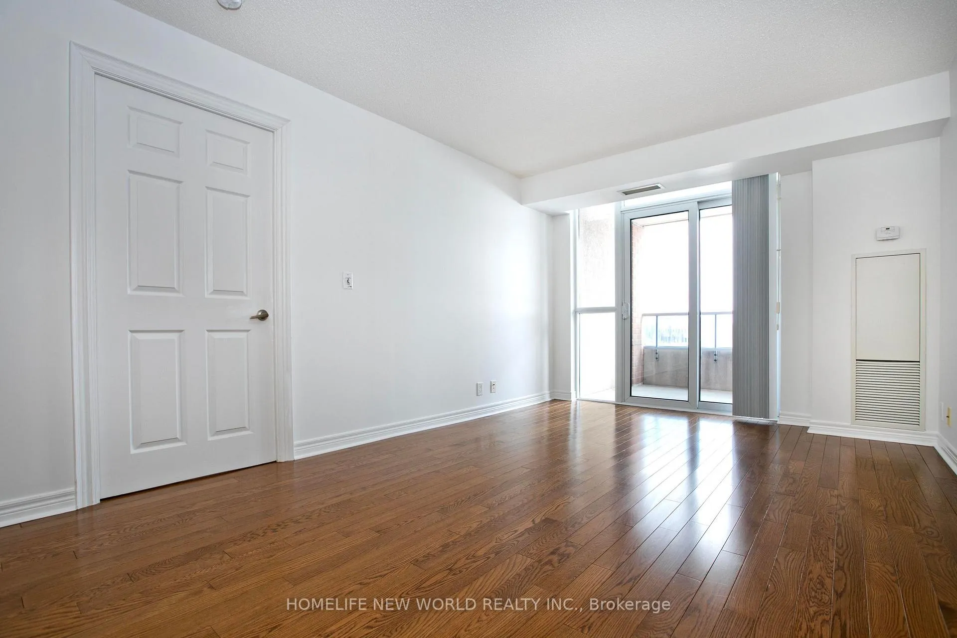 Photo 4 of Unit Unit 326, 33 Cox Boulevard, Markham, Unionville — HOMEH