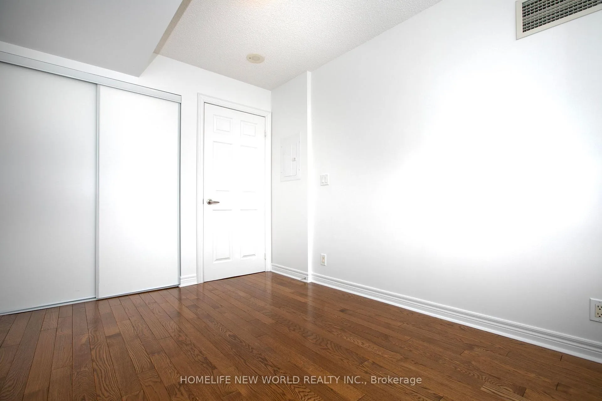 Photo 21 of Unit Unit 326, 33 Cox Boulevard, Markham, Unionville — HOMEH