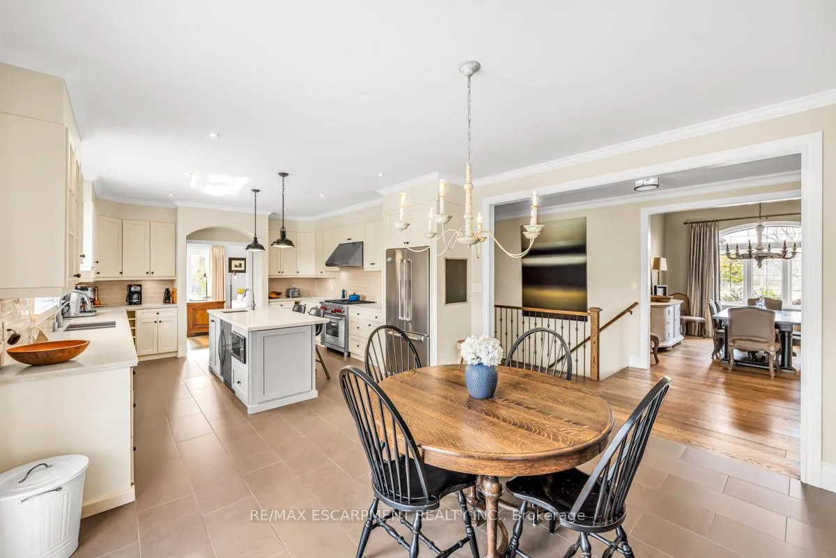 Photo 10 of 1068 Wyatt Road, Hamilton, Rural Flamborough — HOMEH