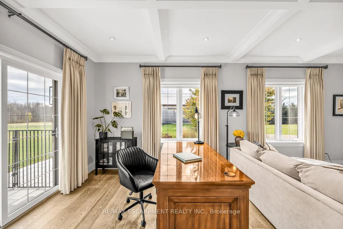 Photo 12 of 1068 Wyatt Road, Hamilton, Rural Flamborough — HOMEH