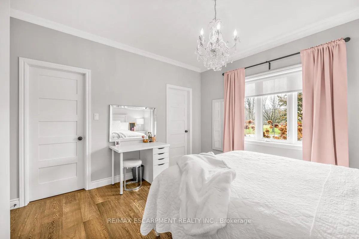 Photo 21 of 1068 Wyatt Road, Hamilton, Rural Flamborough — HOMEH