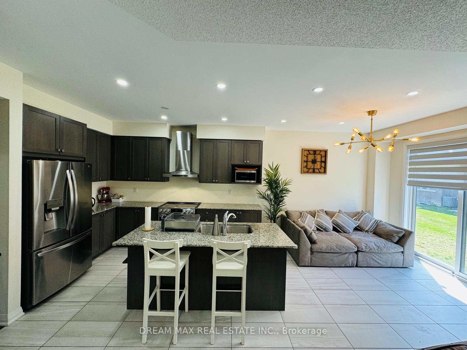 Photo 8 of 46 Thornvalley Terrace, Caledon, Rural Caledon — HOMEH
